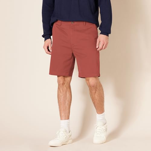 Detalle de Amazon Essentials Pantalones Cortos Chinos de Corte Clásico de 23 cm para Hombre (Rouille, 31W)