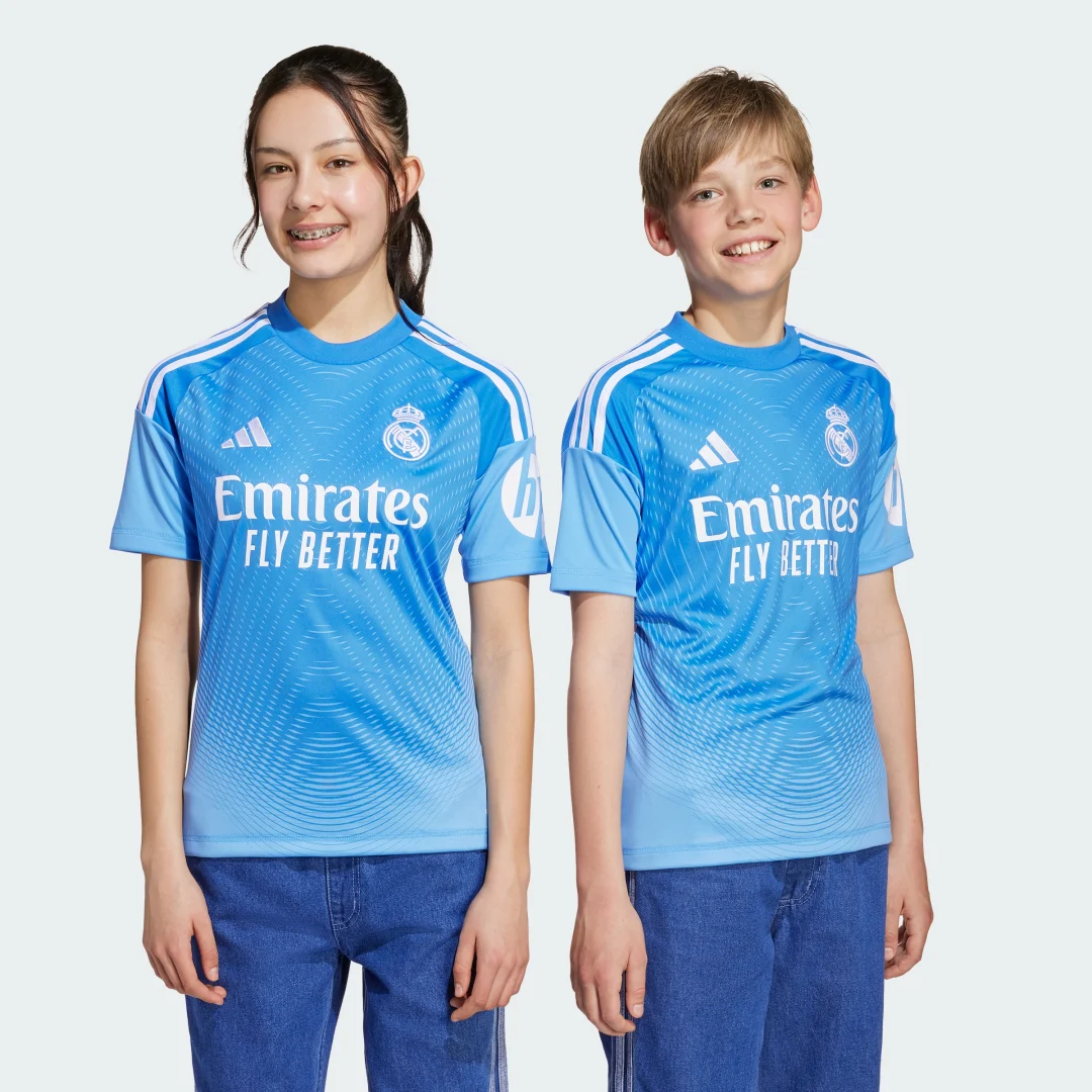 Detalle de Camiseta de portero Real Madrid 25/26 primera equipación – Adidas