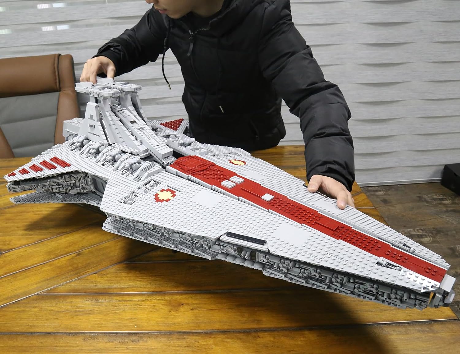 Thumbnail 6 de SHHFWU 21005 MOC Star Destroyer Raumschiff