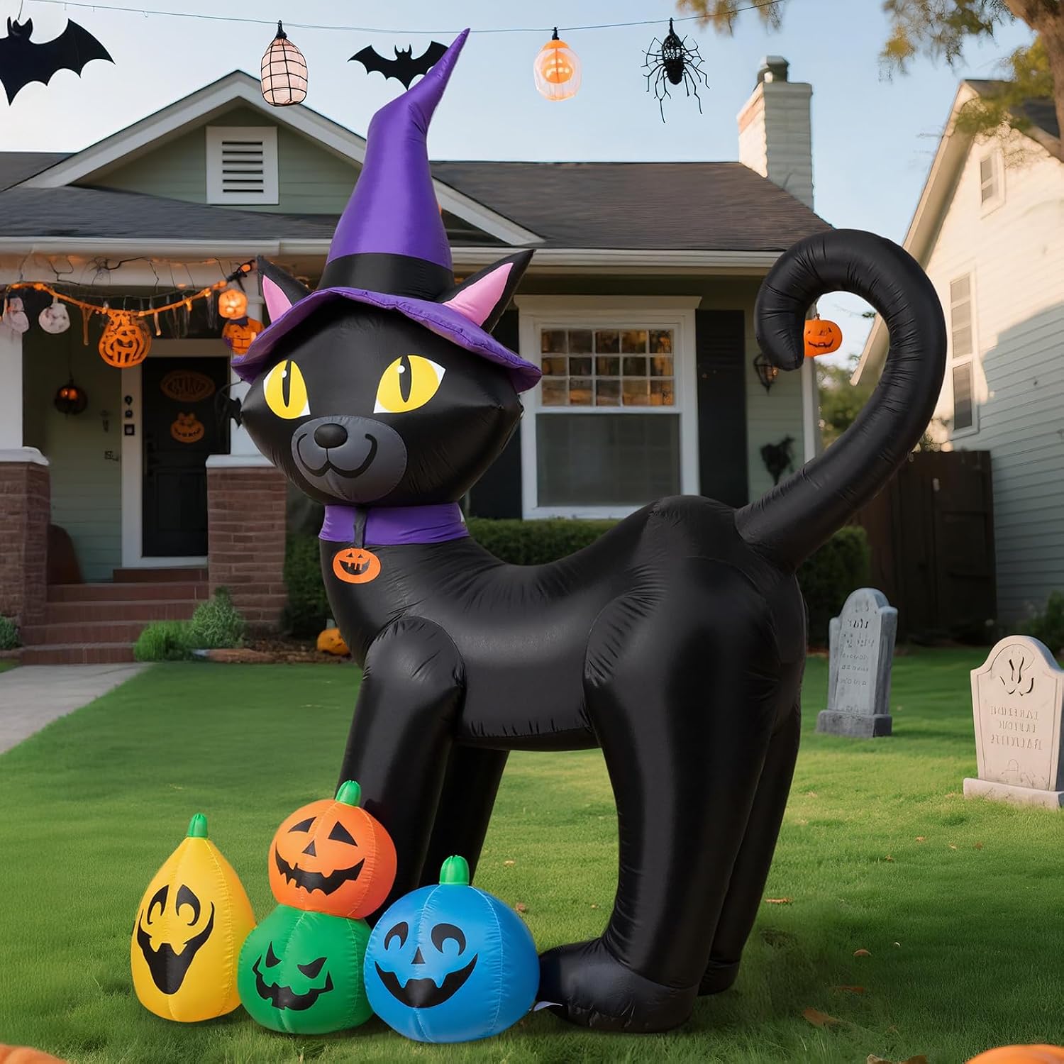 Detalle de Dawdix 6FT Halloween Inflatable Black Cat with Witch Hat, LEDs and Pumpkins