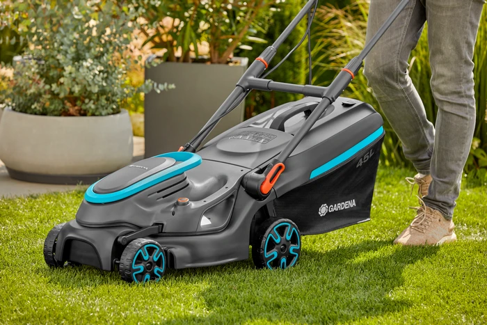 Detalle de GARDENA PowerMax 37/1800 G2 Elektrorasenmäher für Rasenflächen bis 425 m²