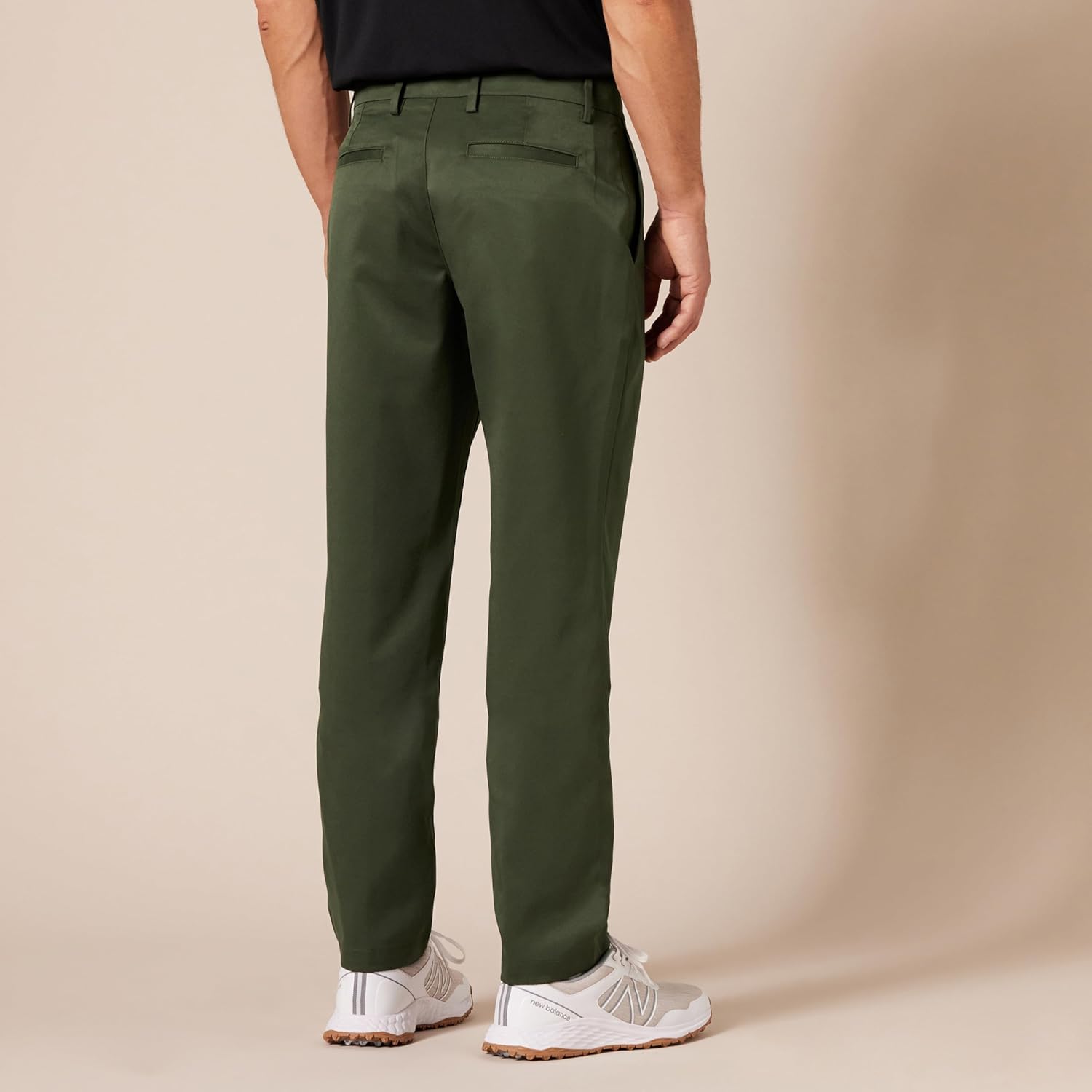 Thumbnail 1 de Amazon Essentials Men's Athletic-fit Stretch Golf Trousers (Available in Big and Tall)