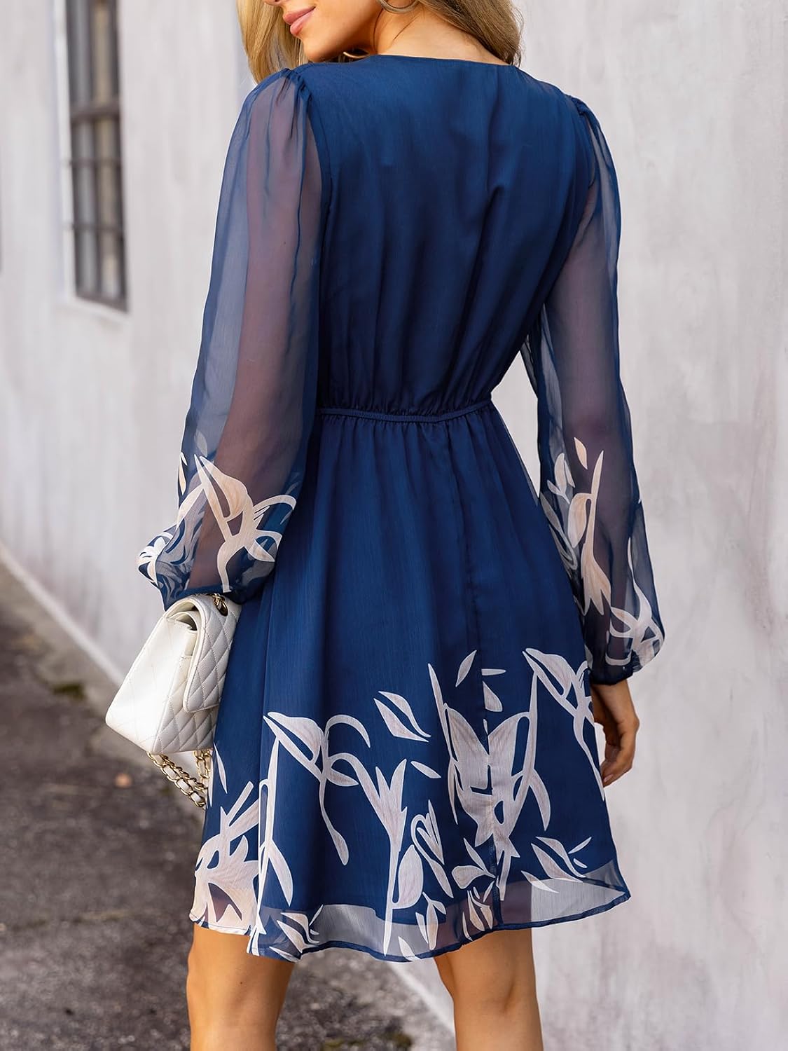 Detalle 1 de Cupshe Abito autunnale in chiffon mini blu