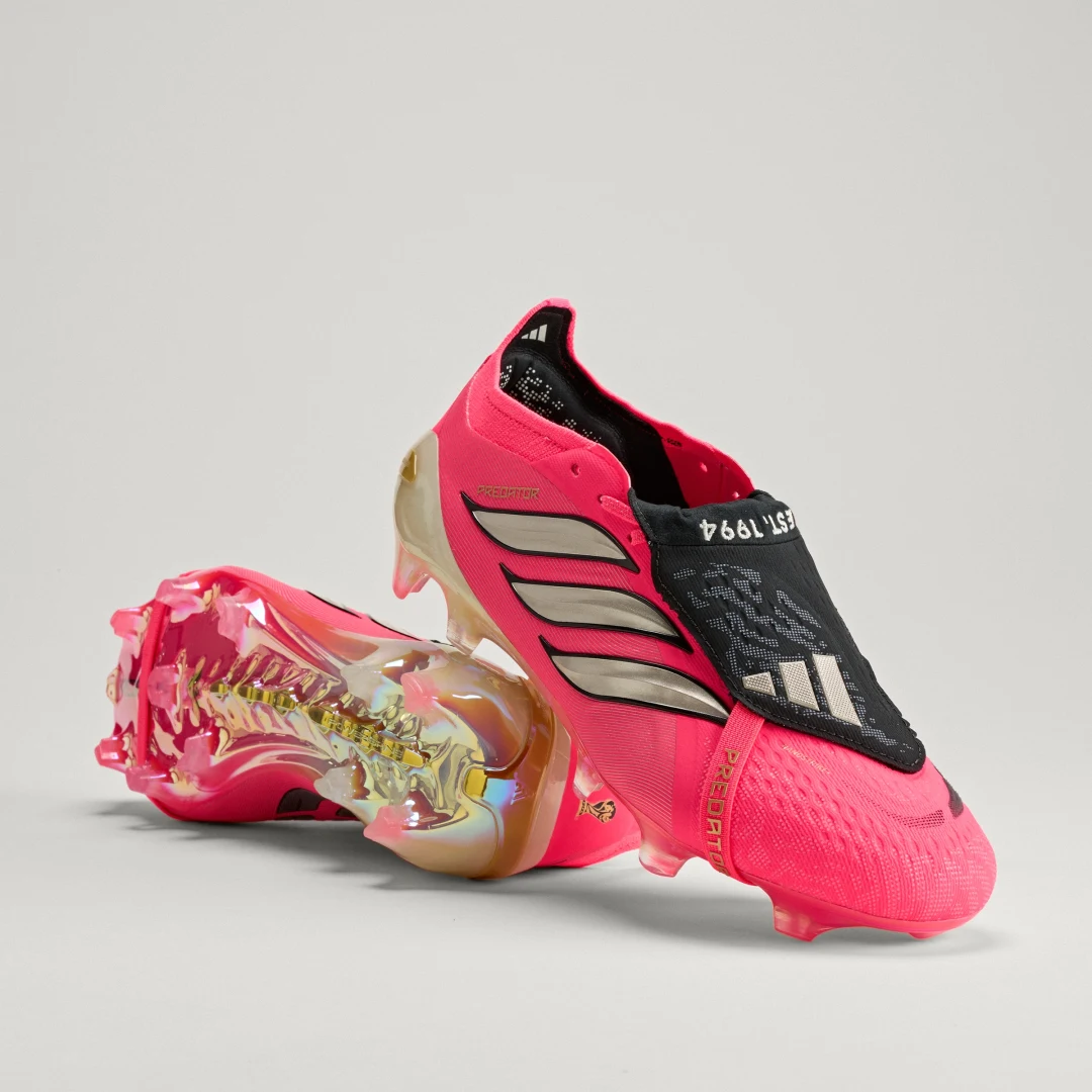 Detalle de Adidas Predator Elite: bota de césped natural seco con lengüeta plegable