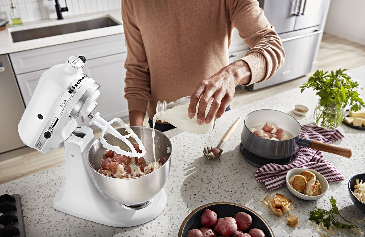 Thumbnail 4 de KitchenAid Tilt-Head Stand Mixer 4.5 Quart