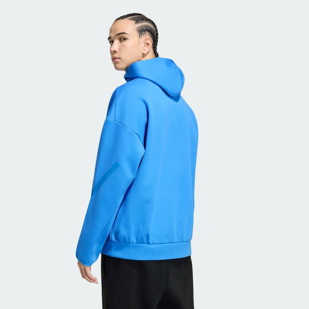 Detalle 2 de Sudadera con capucha Z.N.E. de Adidas: comodidad en azul y estilo urbano
