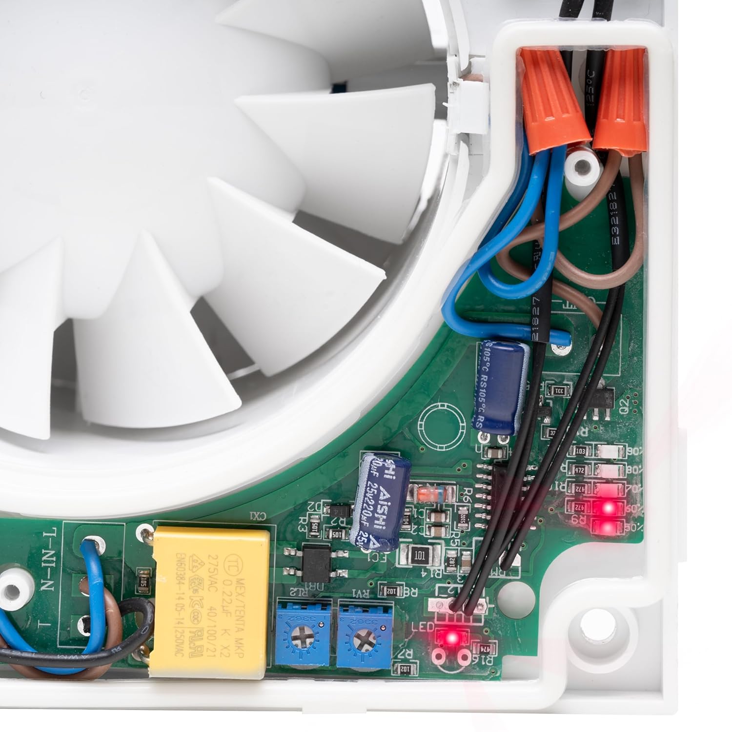 Detalle 2 de AIR 6 Cloud-100HT bathroom extractor fan with adjustable humidity sensor & timer (100mm ducting, IP45)