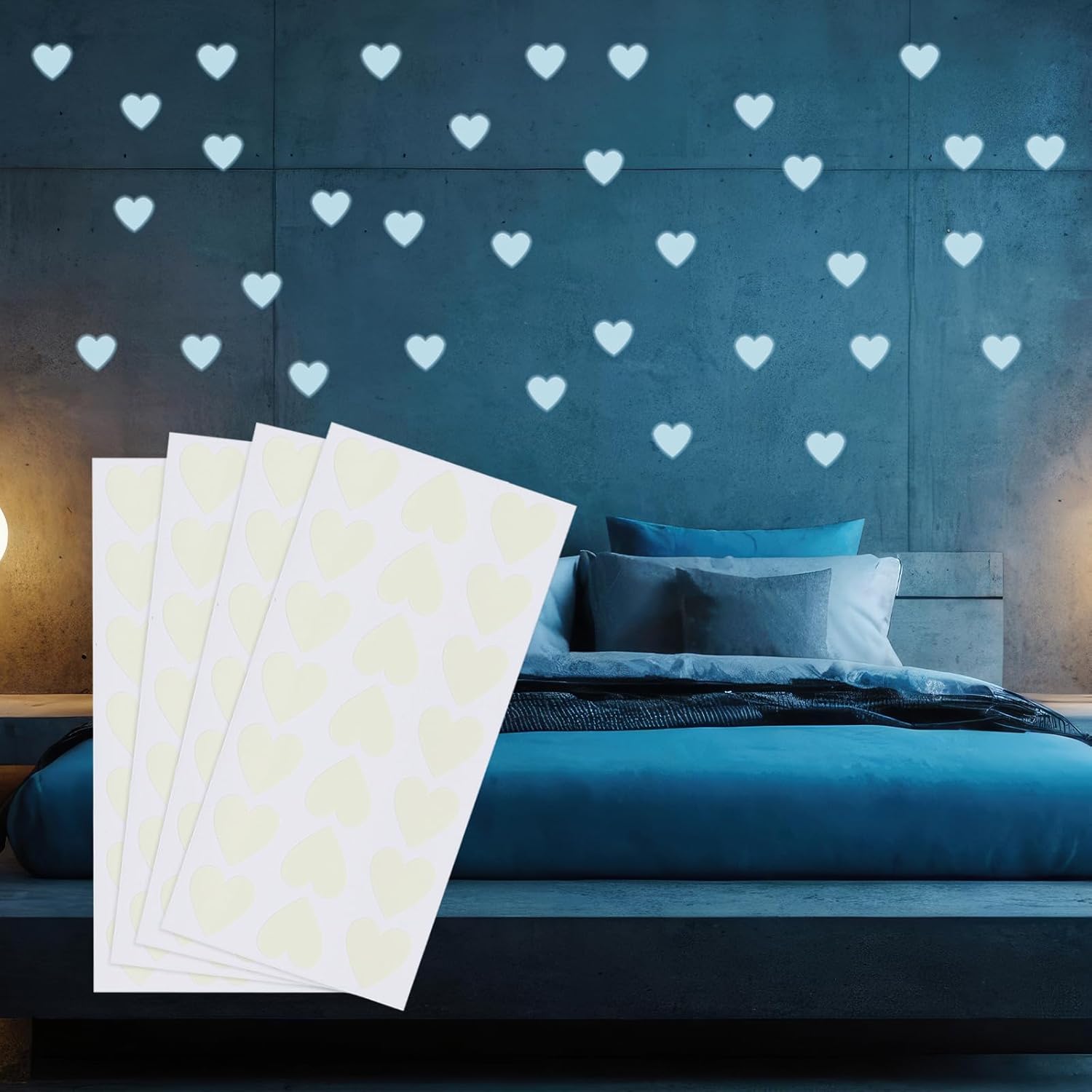 Detalle de PATIKIL 84 Pcs Glow in the Dark Heart Stickers – Blue PET wall and ceiling decals