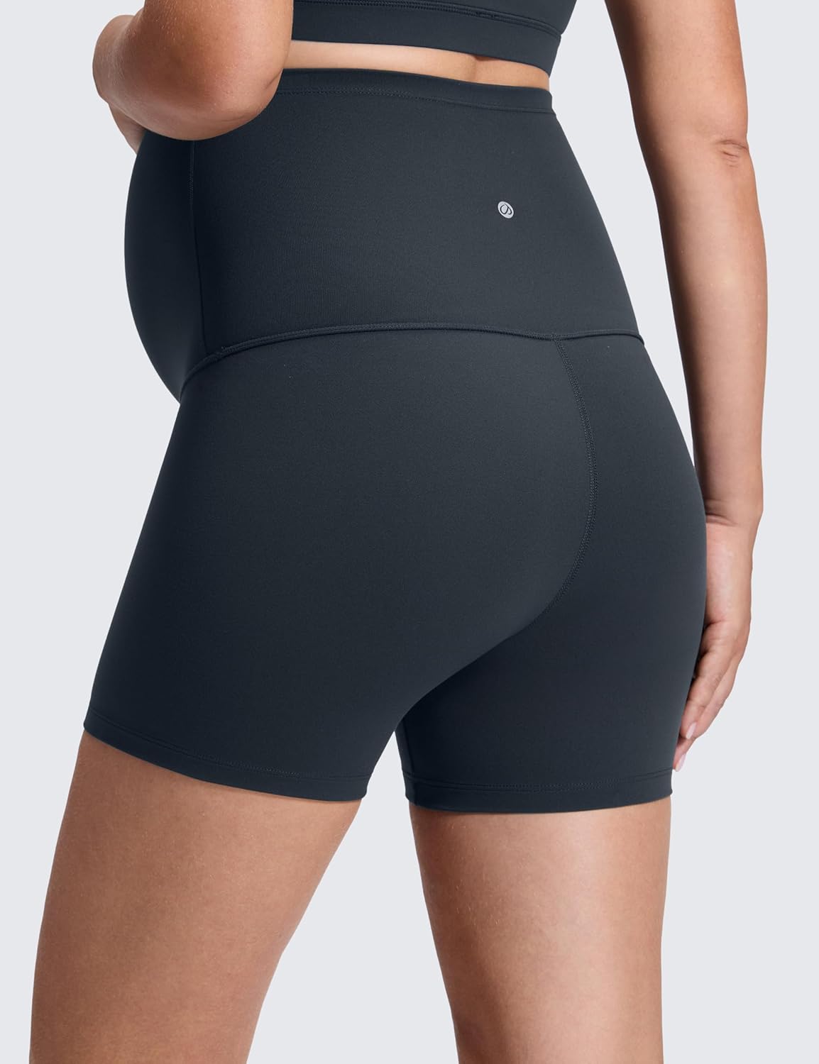 Thumbnail 1 de CRZ YOGA Butterluxe — short de maternité pour yoga et post-partum (taille très haute, coupe ventre)