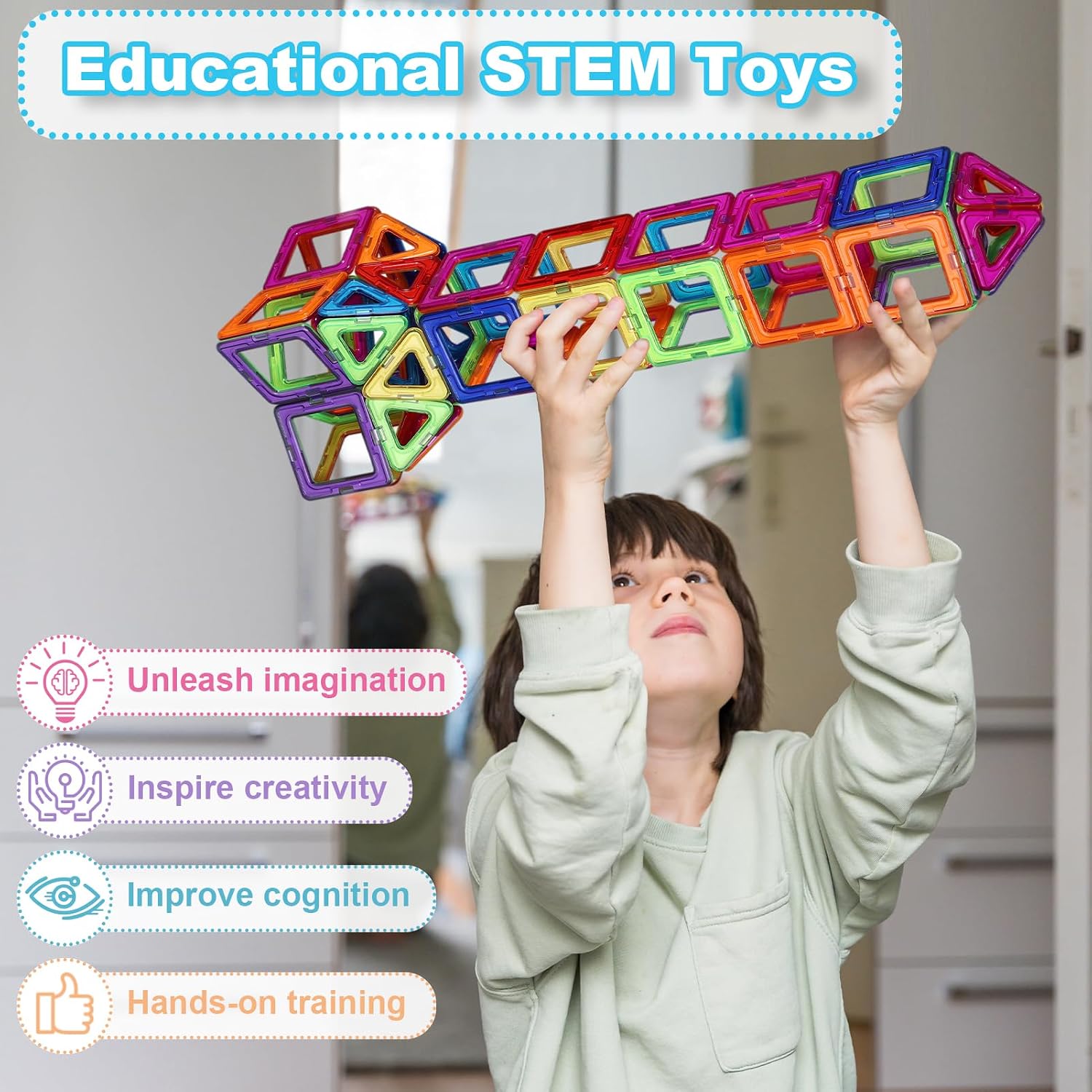 Detalle de ECHOCUBE 42-Piece Magnetic Building Blocks Set: A Practical STEM Toy for Creative Early Learning