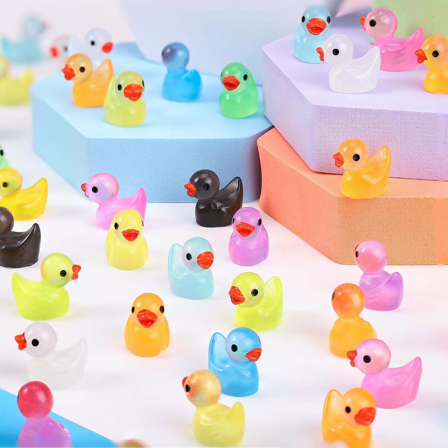 Thumbnail 6 de WIURGOHA 150PCS Mini Resin Ducks 0.6in