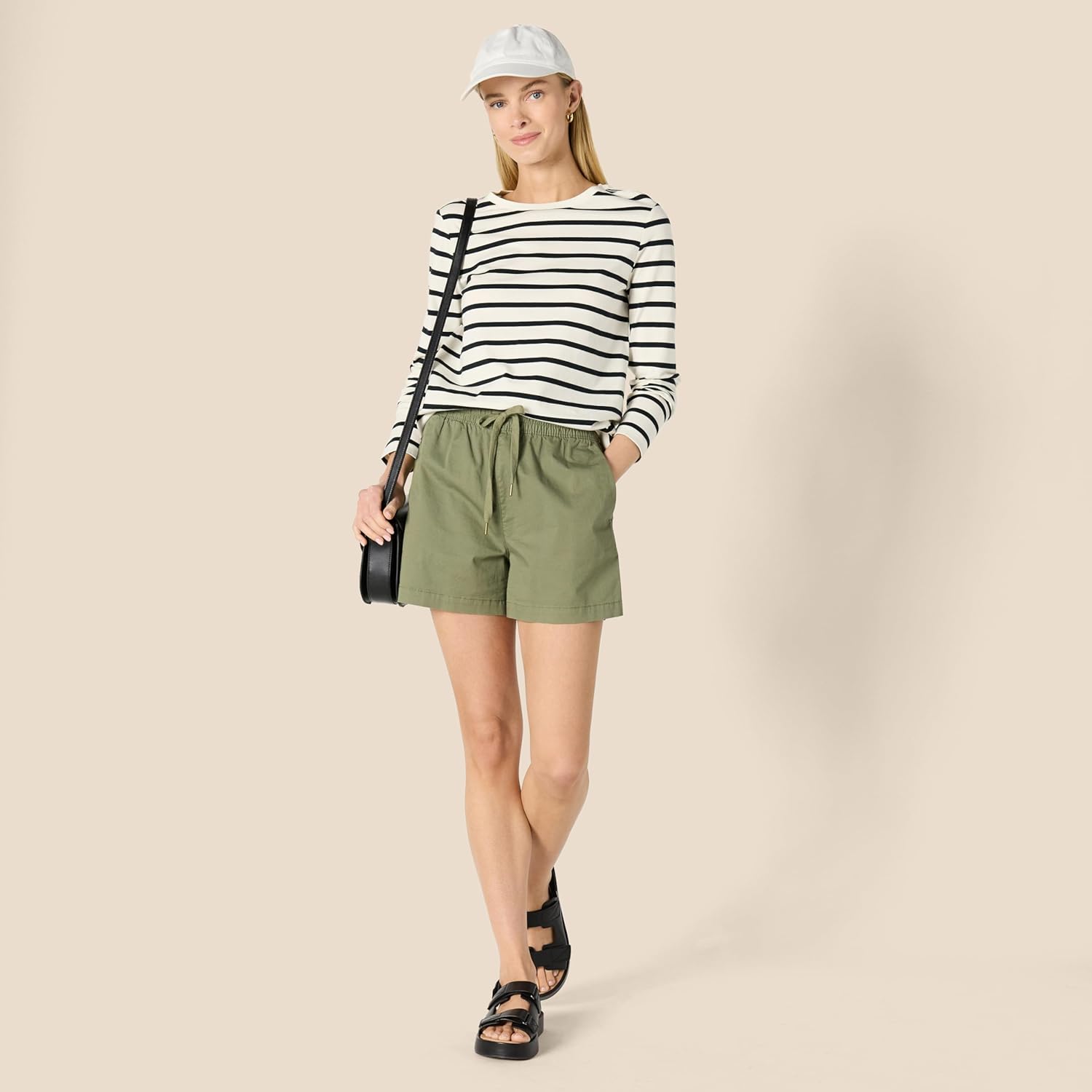 Thumbnail 3 de Amazon Essentials Damen Regular Fit T-Shirt mit Rundhalsausschnitt aus 100% Baumwolle
