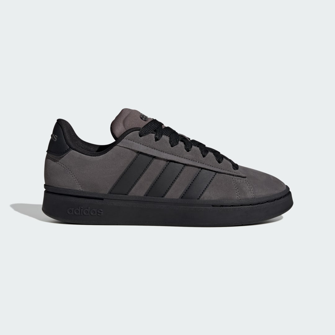 Imagen de Adidas Grand Court Alpha: comodidad y estilo urbano en marrón en OfertitasTOP