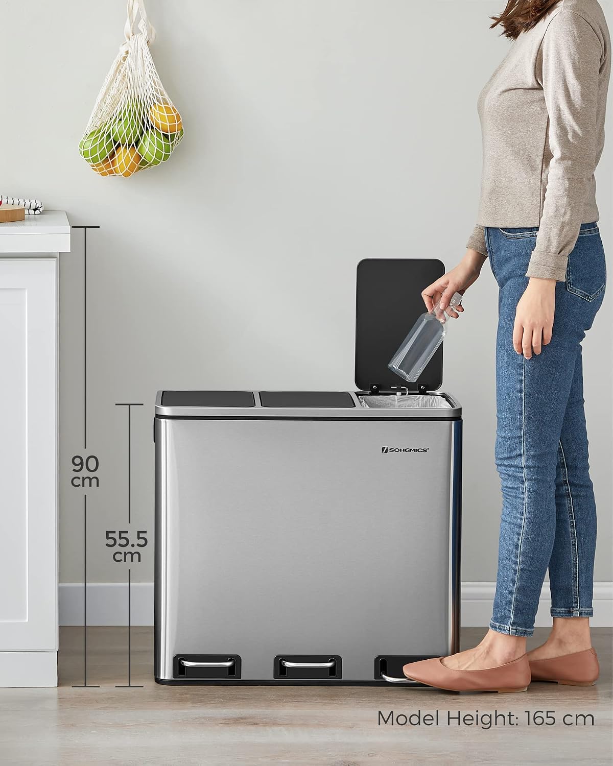 Detalle 1 de SONGMICS ISLAND LTB54NL 3-compartment kitchen bin, 3 x 18 L, pedal