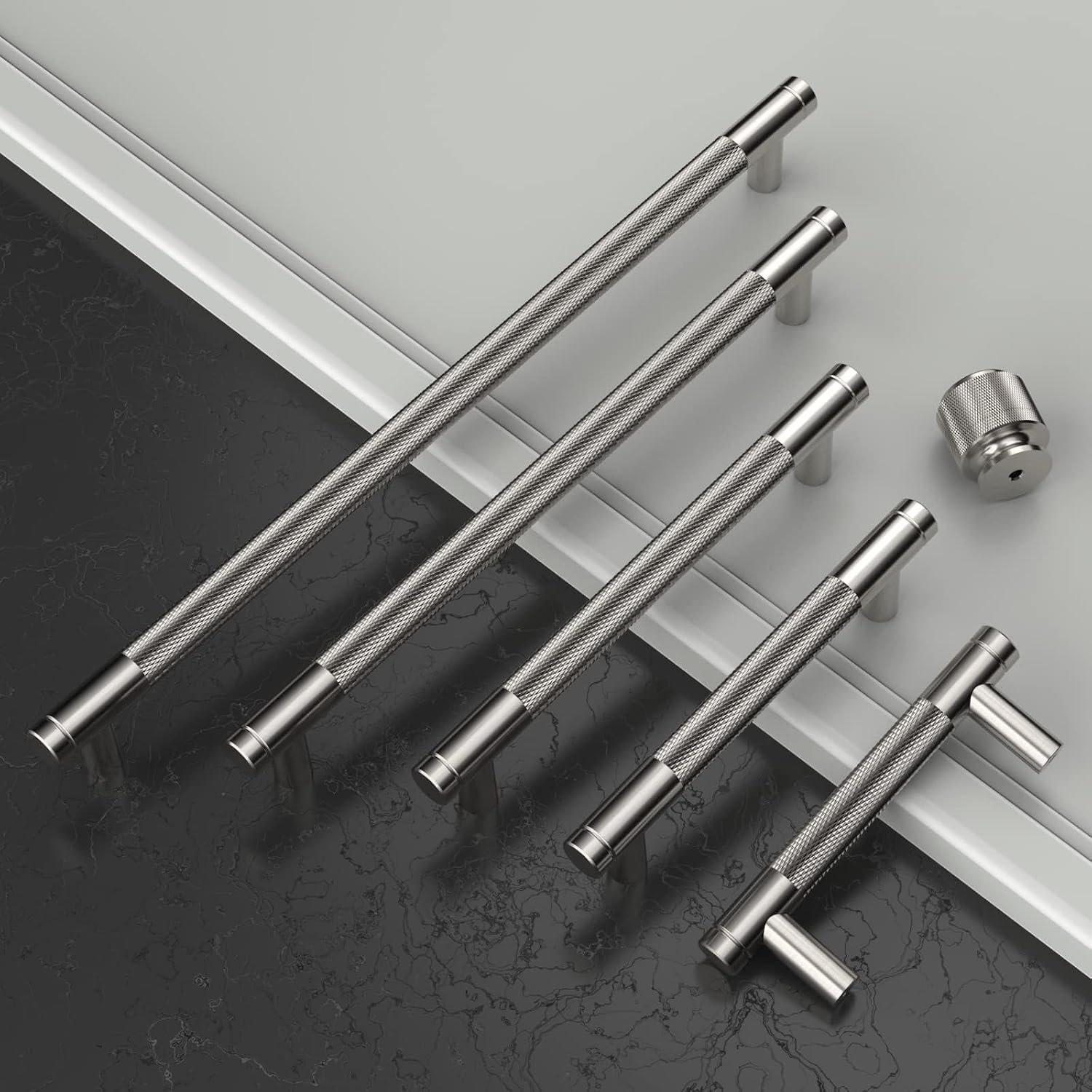 Detalle 2 de Amerdeco AM003 192mm Brushed Gold Cabinet Pulls