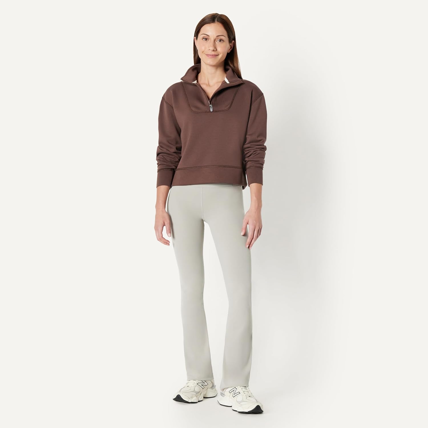 Thumbnail 4 de Amazon Essentials Women's Active Sweat Half Zip Pullover Sweatshirt