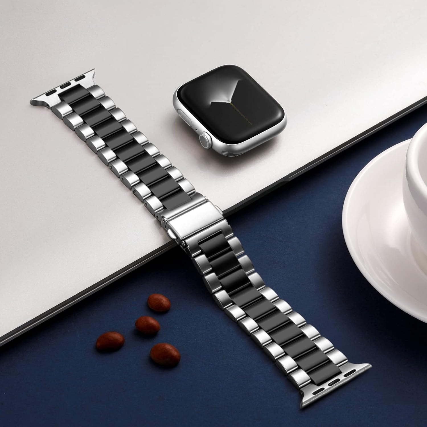 Detalle de Netolo Metal Straps stainless steel band for Apple Watch (Series 1–11, SE/SE 2, 42/44/45/46mm)