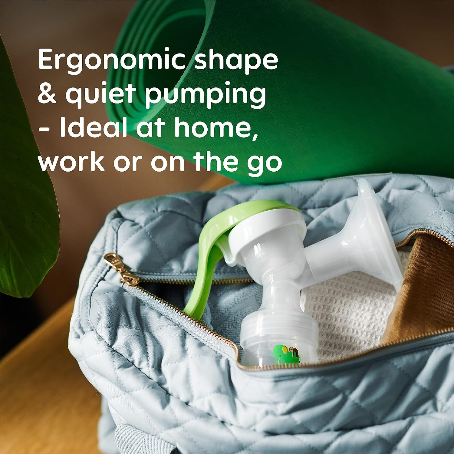 Thumbnail 3 de MAM Manual Breast Pump with One Size Funnel – Quiet, Comfortable Expressing