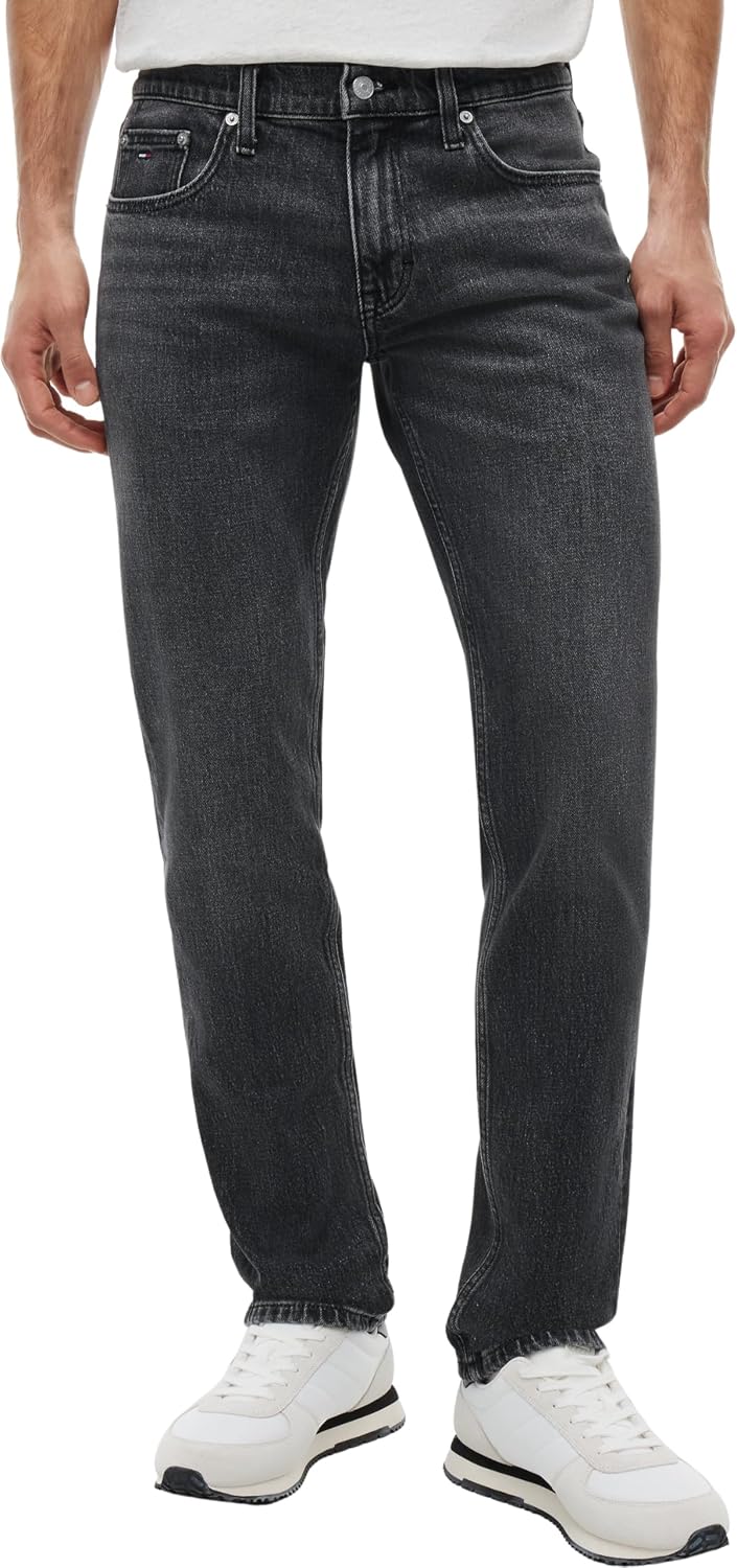 Detalle de Tommy Jeans Scanton Slim: A practical, authentic choice for everyday wear