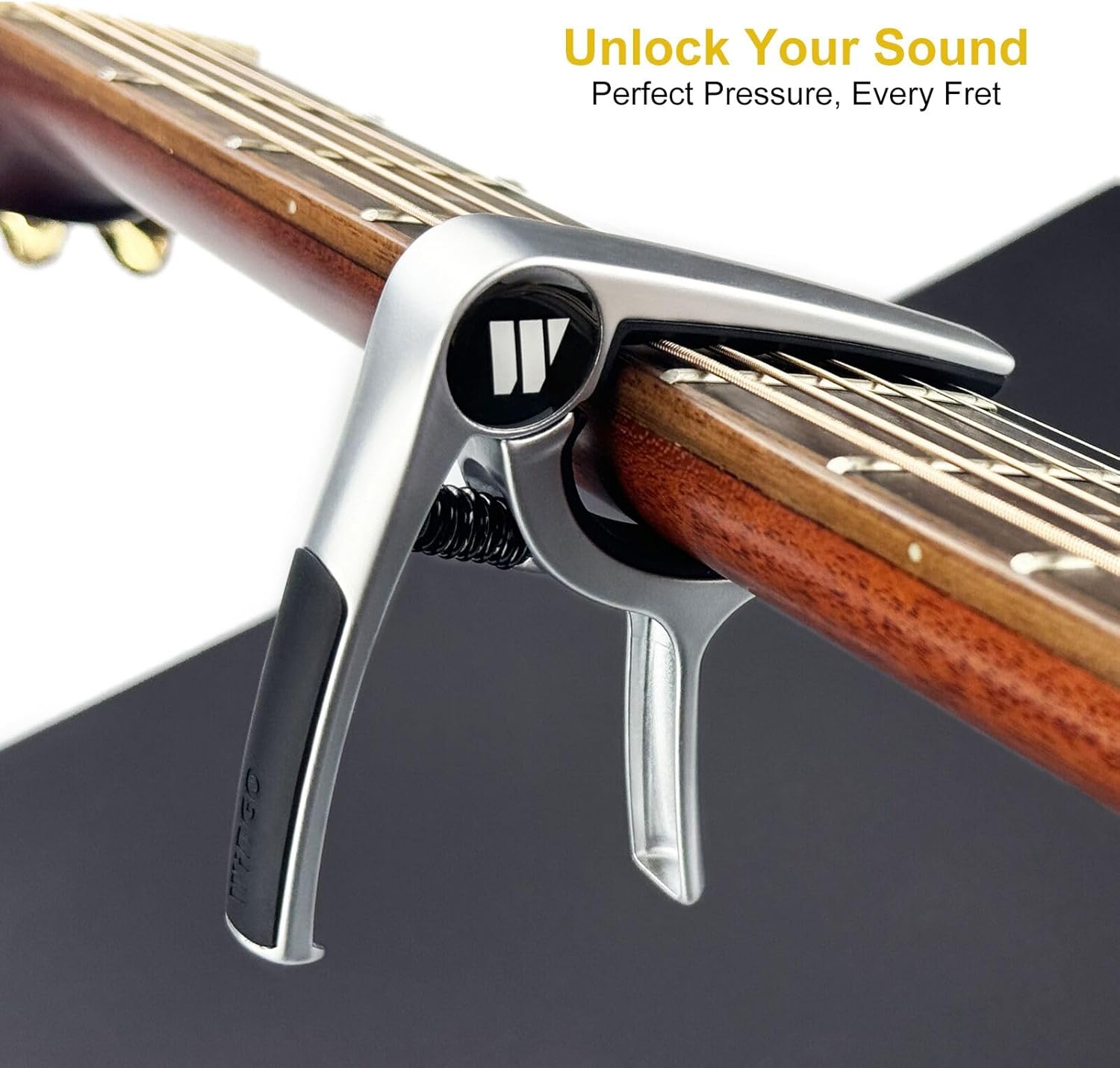 Thumbnail 5 de WiNGO Capo Set for Guitars and More: Silver Capo with 10 Non-slip Picks