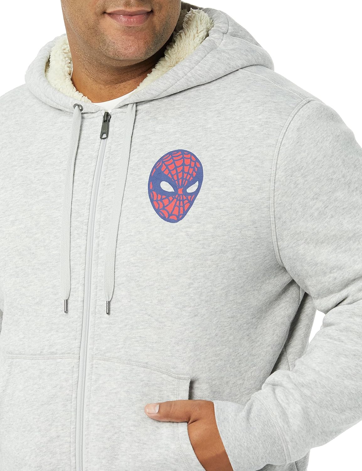 Thumbnail 4 de Amazon Essentials Disney | Marvel | Star Wars Men’s Sherpa-Lined Full-Zip Hoodie Sweatshirts