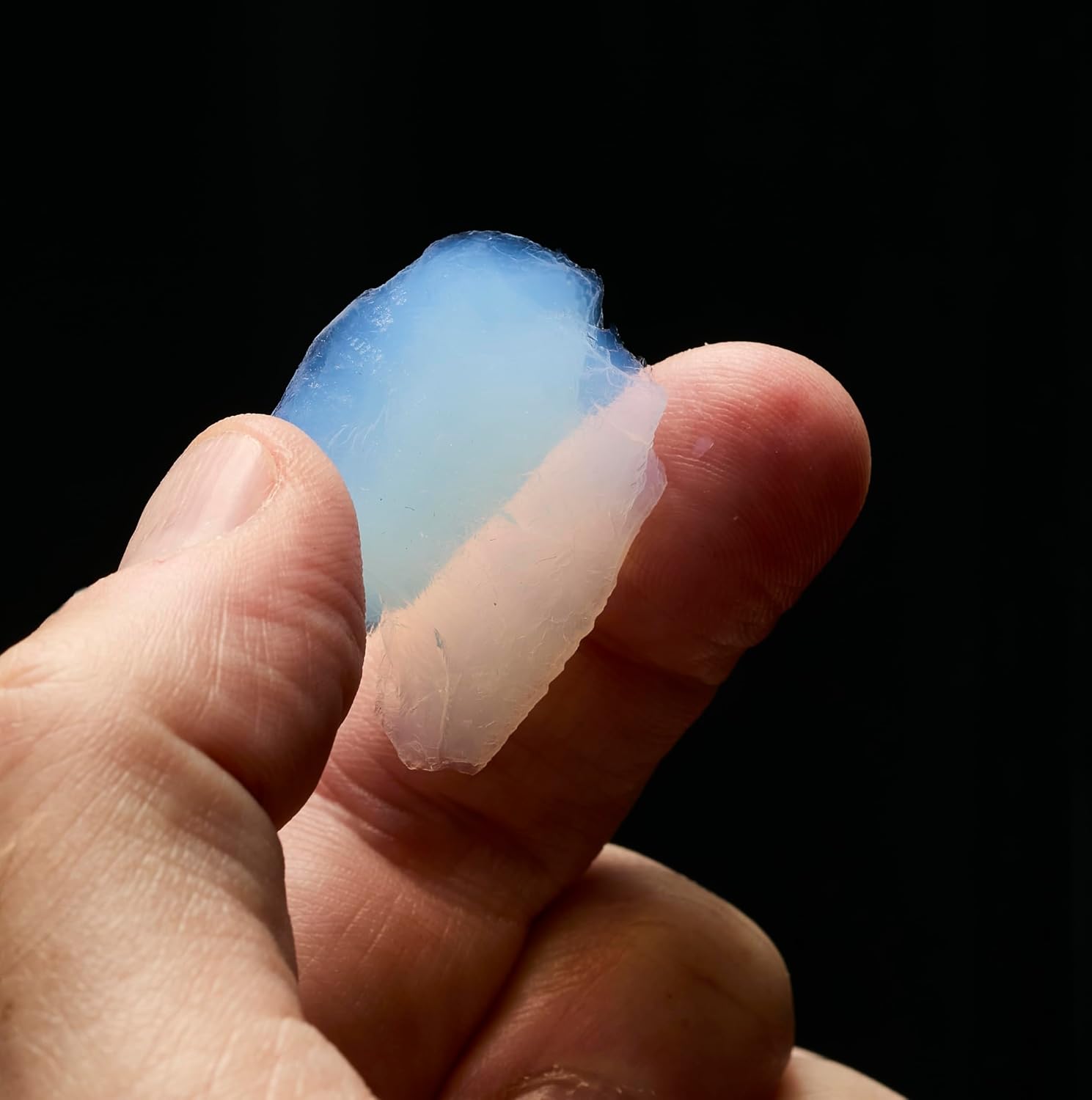 Detalle de エアロゲルチャンク シリカエアロゲル Lサイズ、「凍った煙」と称される固体素材