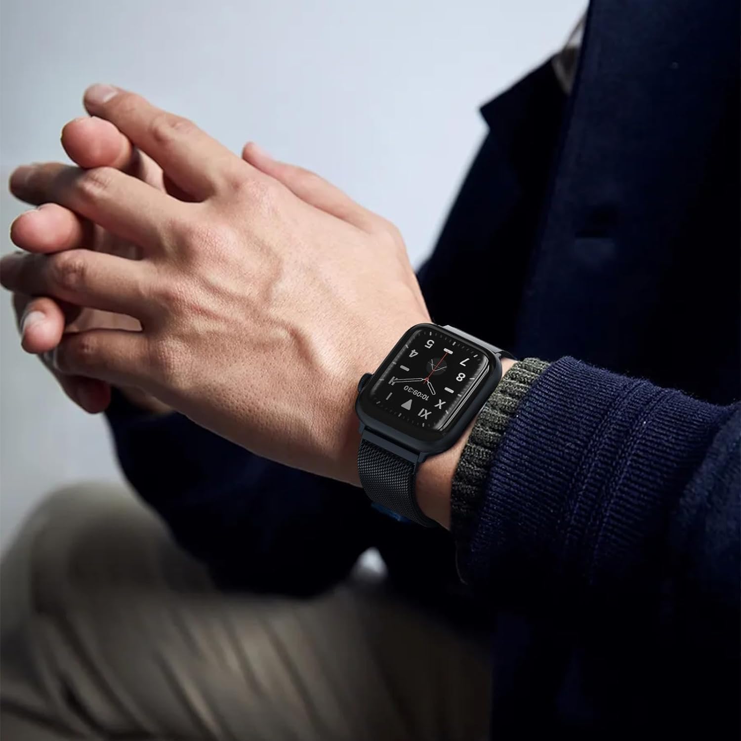 Thumbnail 6 de MRAIN-H Milanese Loop Magnetic Stainless Steel Apple Watch Strap (38–49mm): Comfortable, adjustable and durable