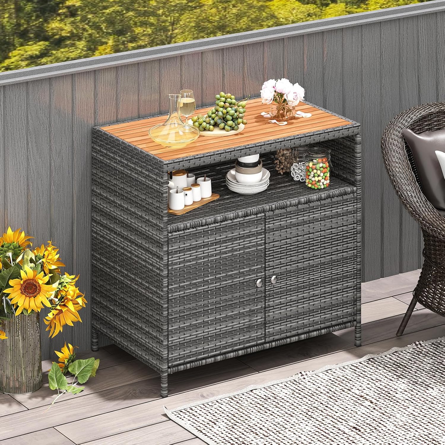 Thumbnail 6 de COSTWAY Gartenschrank Rattan: Terrassenschrank mit Akazienholz-Arbeitsplatte, 90 x 53 x 86 cm, Grau