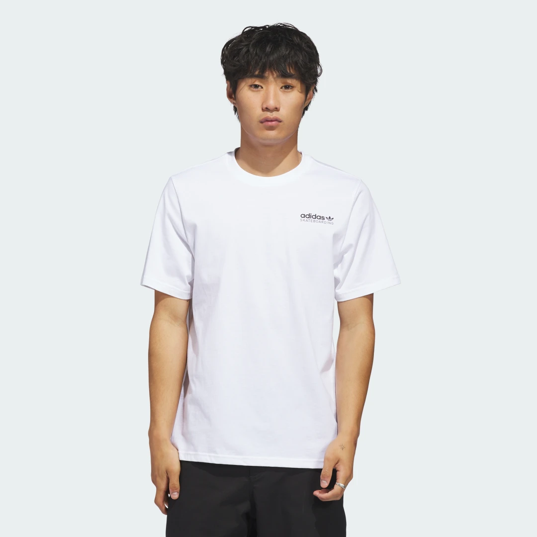Detalle de Camiseta Skateboarding Skeletons de Adidas – color Blanco