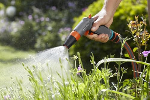 Detalle de Gardena Comfort Reinigungsspritze 18303-20 – Spritze zum Reinigen mit Impulsauslöser