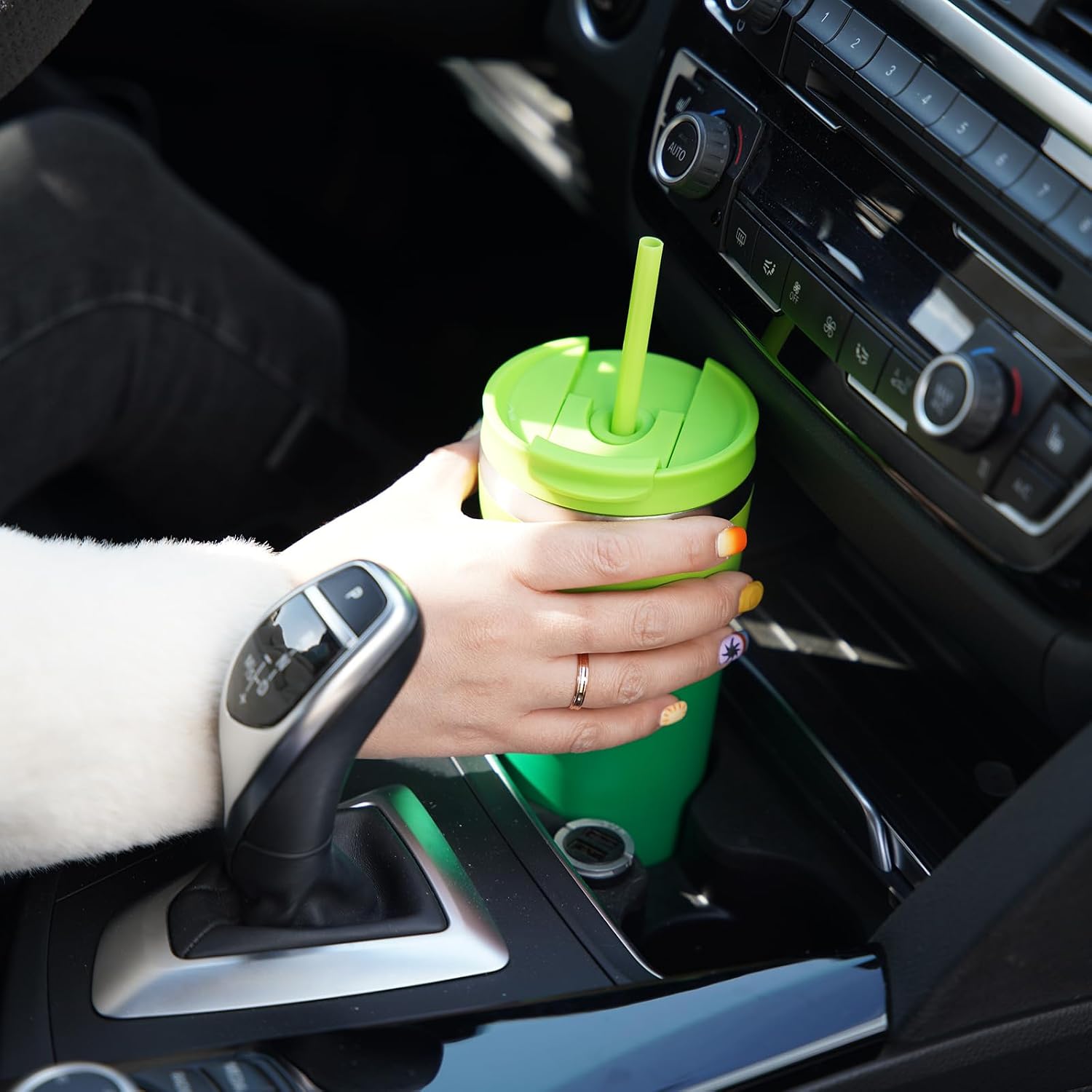Detalle de BJPKPK Coffee Tumbler 18 oz