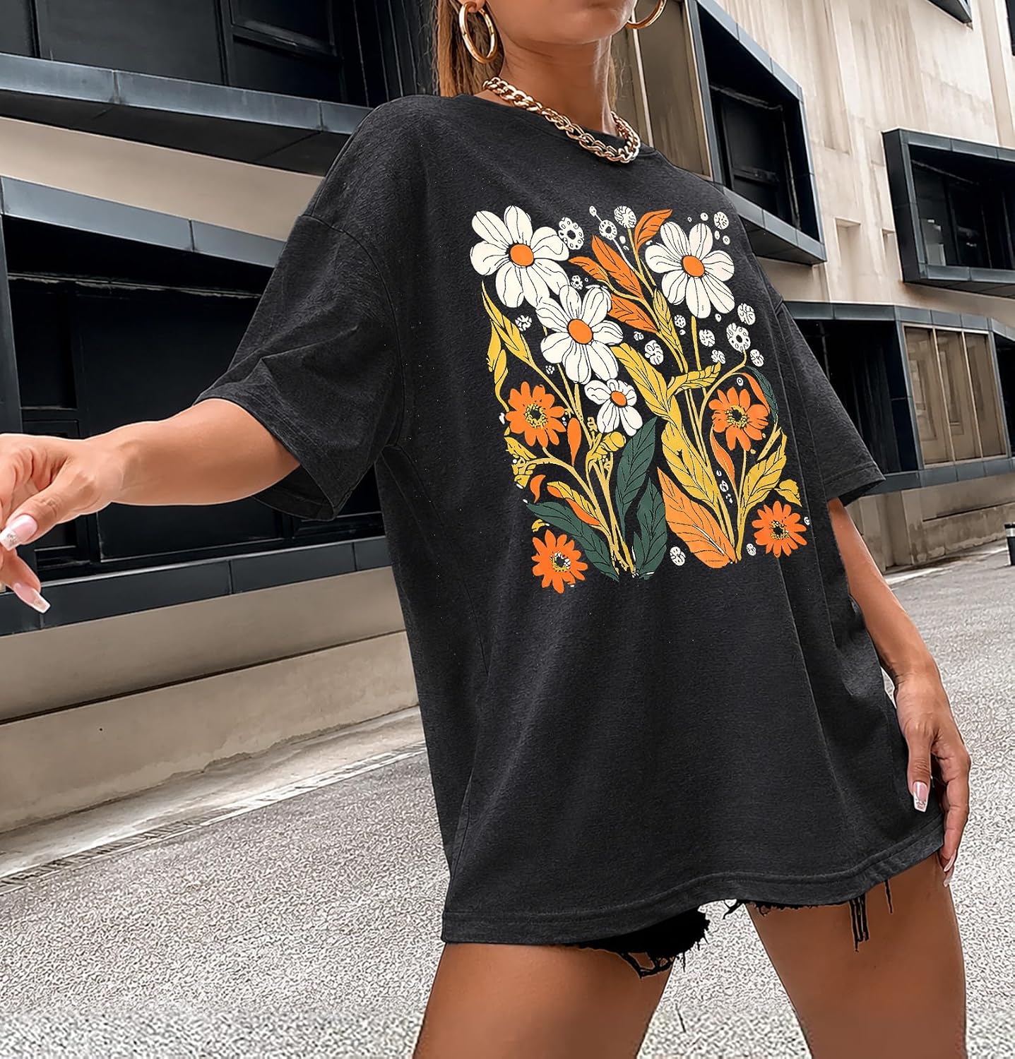 Detalle 1 de UNIQUEONE Oversized Floral Graphic T-Shirt for Women, Cotton Blend