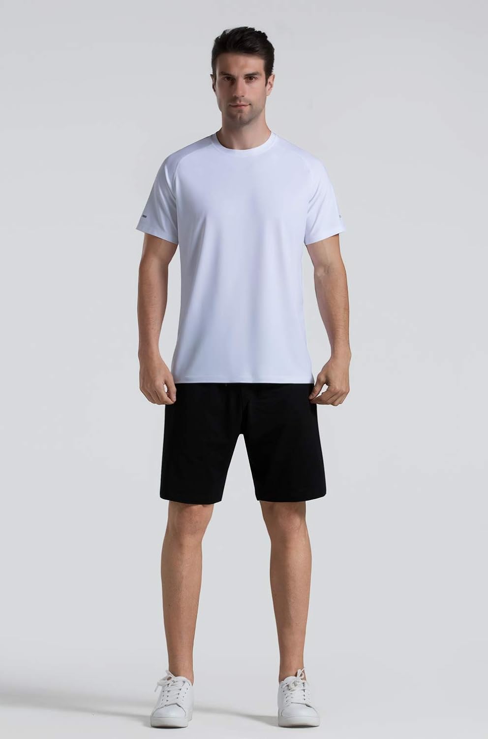 Detalle de THE GYM PEOPLE Men's Ice Silk Sports T-Shirt, UPF 50+, Quick-Dry