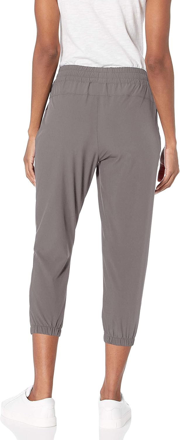Detalle de Amazon Essentials Women's Active Performance Stretch Woven 23.5" Inseam Crop Jogger Trousers