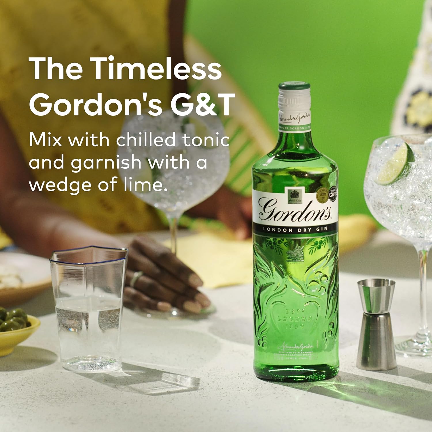 Detalle 2 de Gordon’s Special Dry London Gin | 1L, 37.5% vol – Triple-Distilled, Juniper-Dominant London Dry