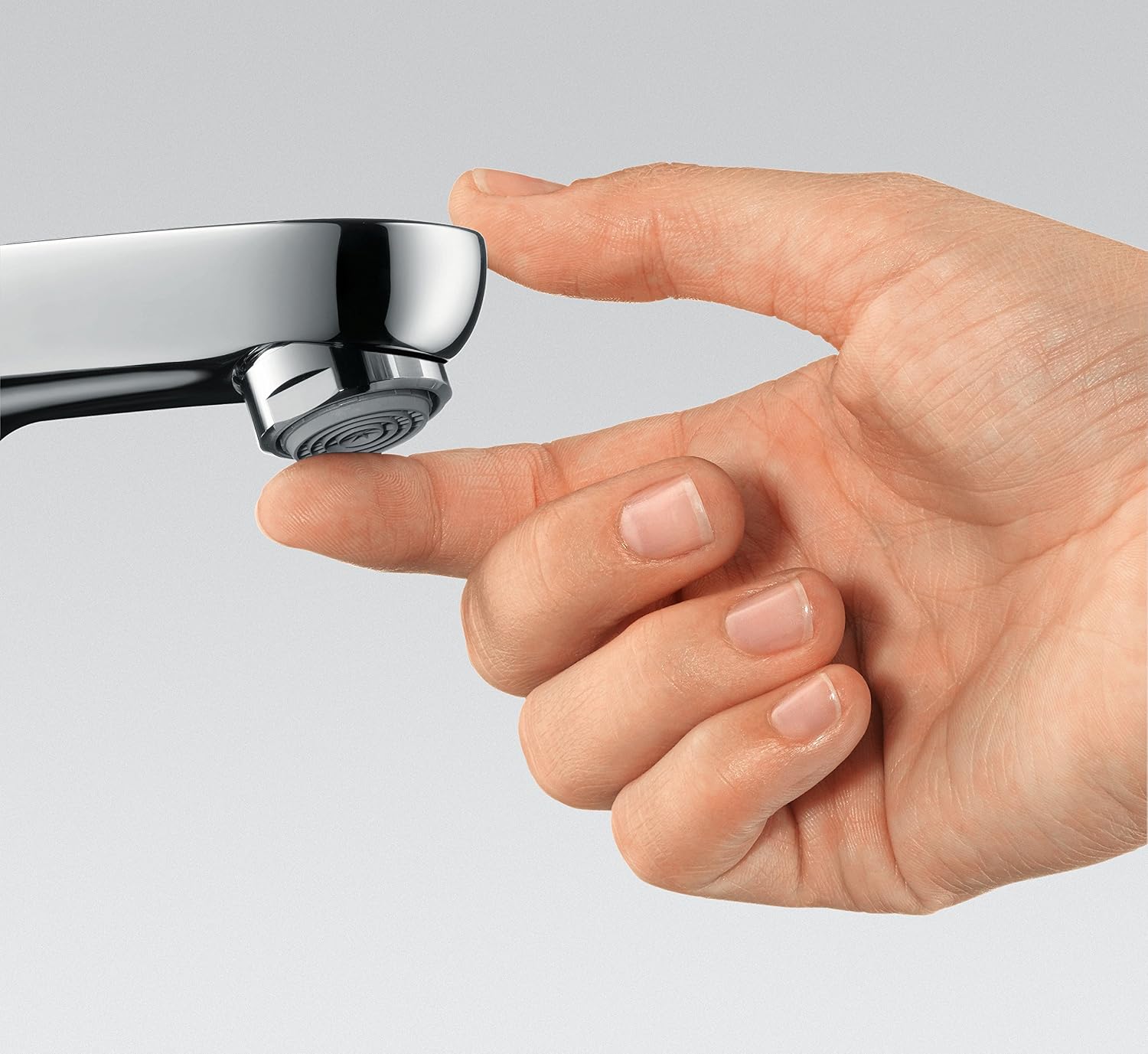 Detalle 2 de hansgrohe Focus 31532000 – jednouchwytowa bateria umywalkowa EcoSmart, chrom