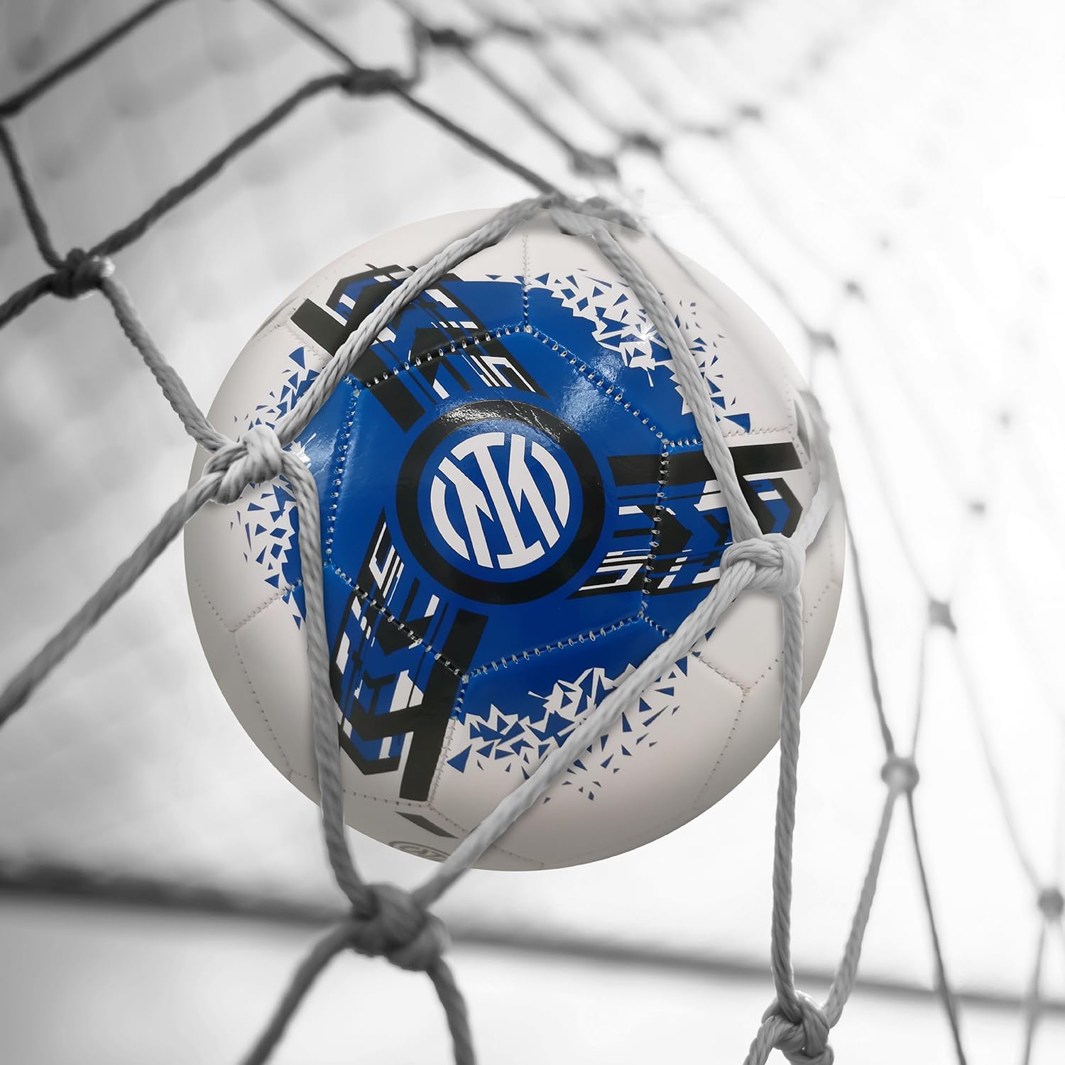 Thumbnail 6 de Mondo Toys 13404 pallone da calcio cucito INTER, misura 5 (300 g) bianco/blu/nero