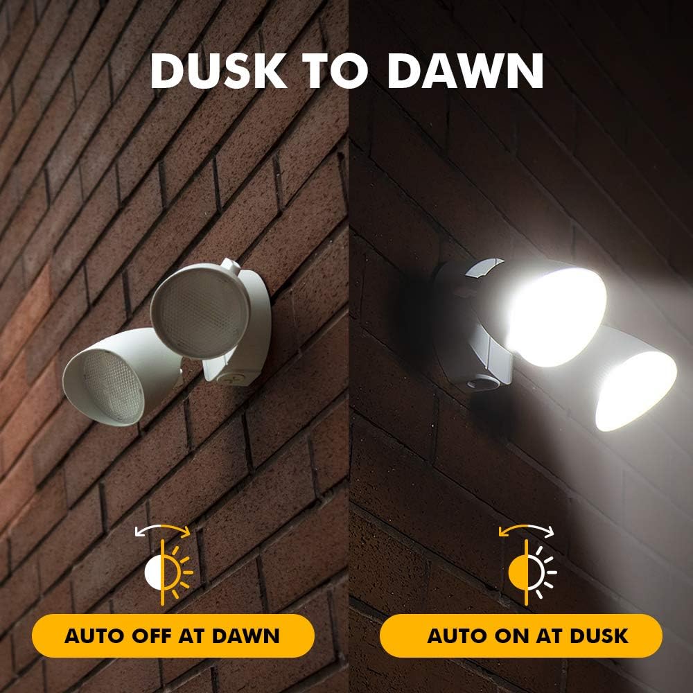 Detalle 2 de LUTEC 6222W-D2D Outdoor LED Floodlight, 3,500 Lumens, Dual Heads