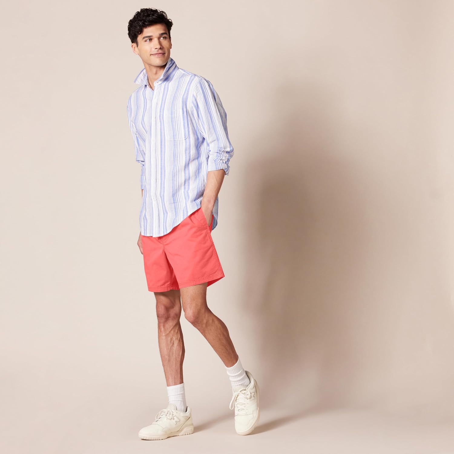 Thumbnail 2 de Amazon Essentials Men's 5" Inseam Drawstring Shorts