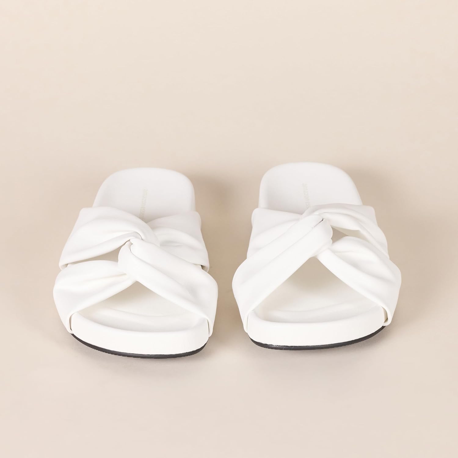 Thumbnail 4 de Amazon Essentials Women's Twist Slide Sandals: Practical Comfort for Everyday Summer