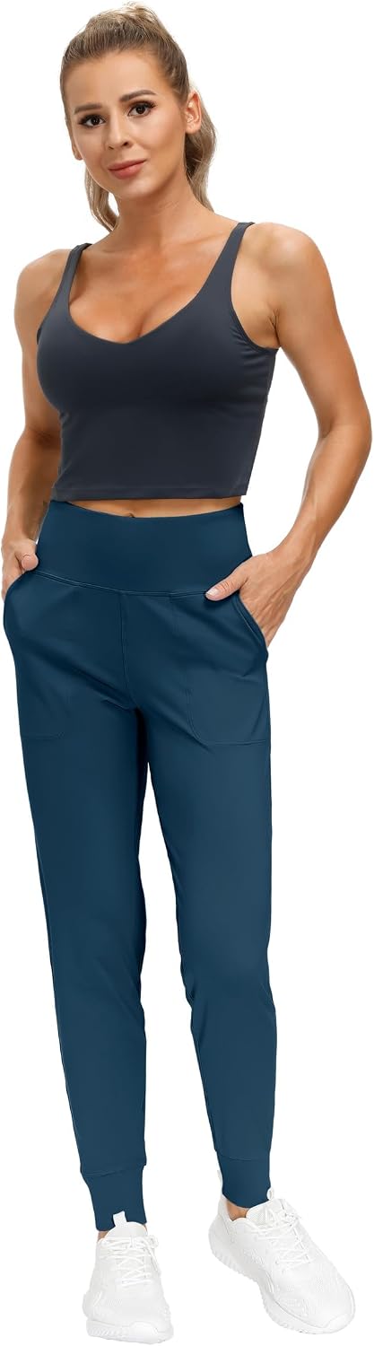 Detalle de THE GYM PEOPLE women’s lightweight tapered joggers with four-way stretch