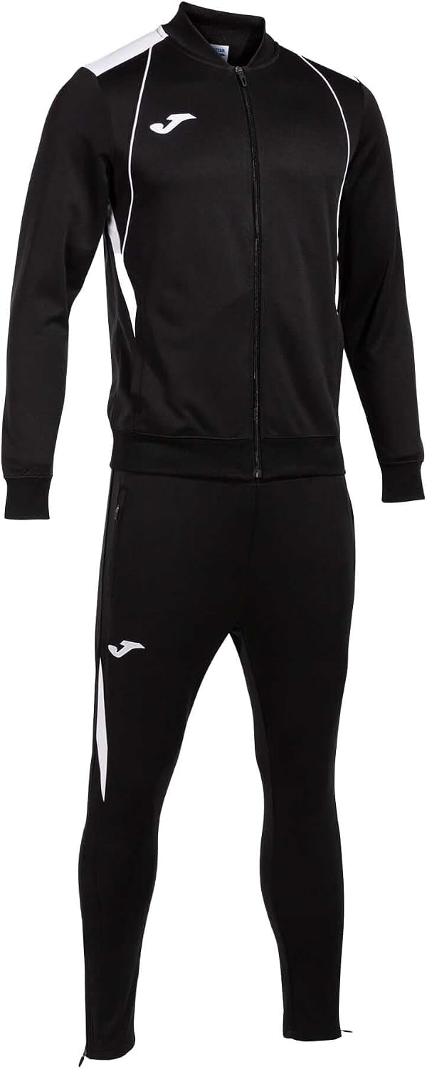 Detalle de Chándal Deportivo Joma Championship VII: comodidad y libertad para fútbol y entrenamiento