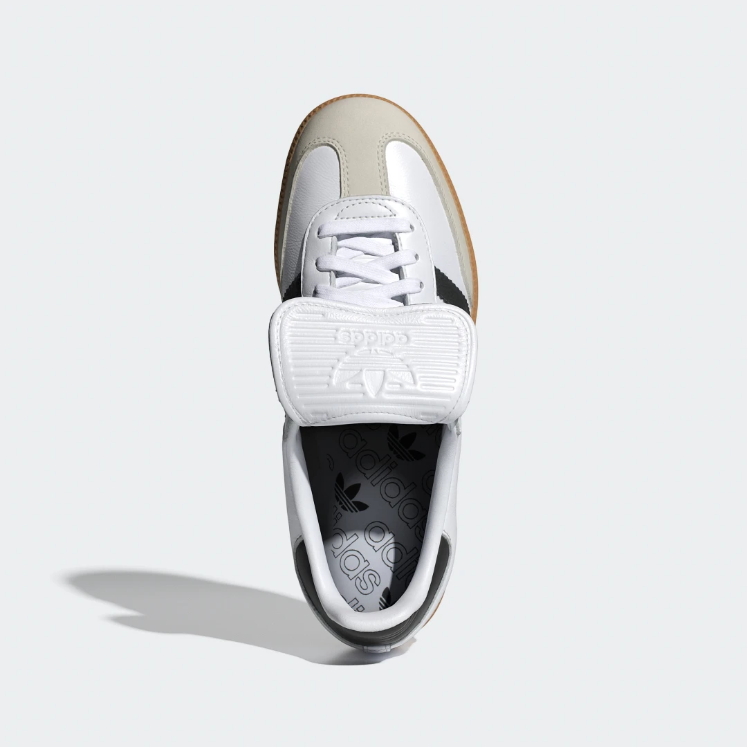 Detalle 2 de Zapatilla Samba LT de Adidas: estilo clásico en blanco para uso diario