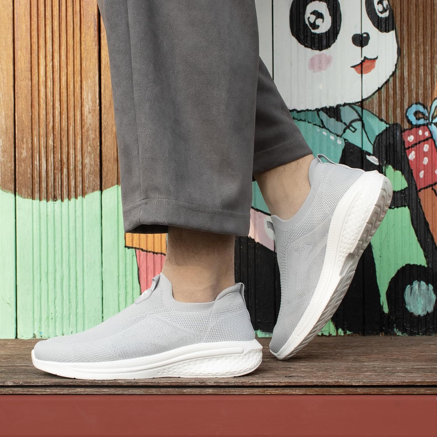 Thumbnail 1 de Giniros Mens Slip On Trainers review: breathable, lightweight casual trainers for daily wear