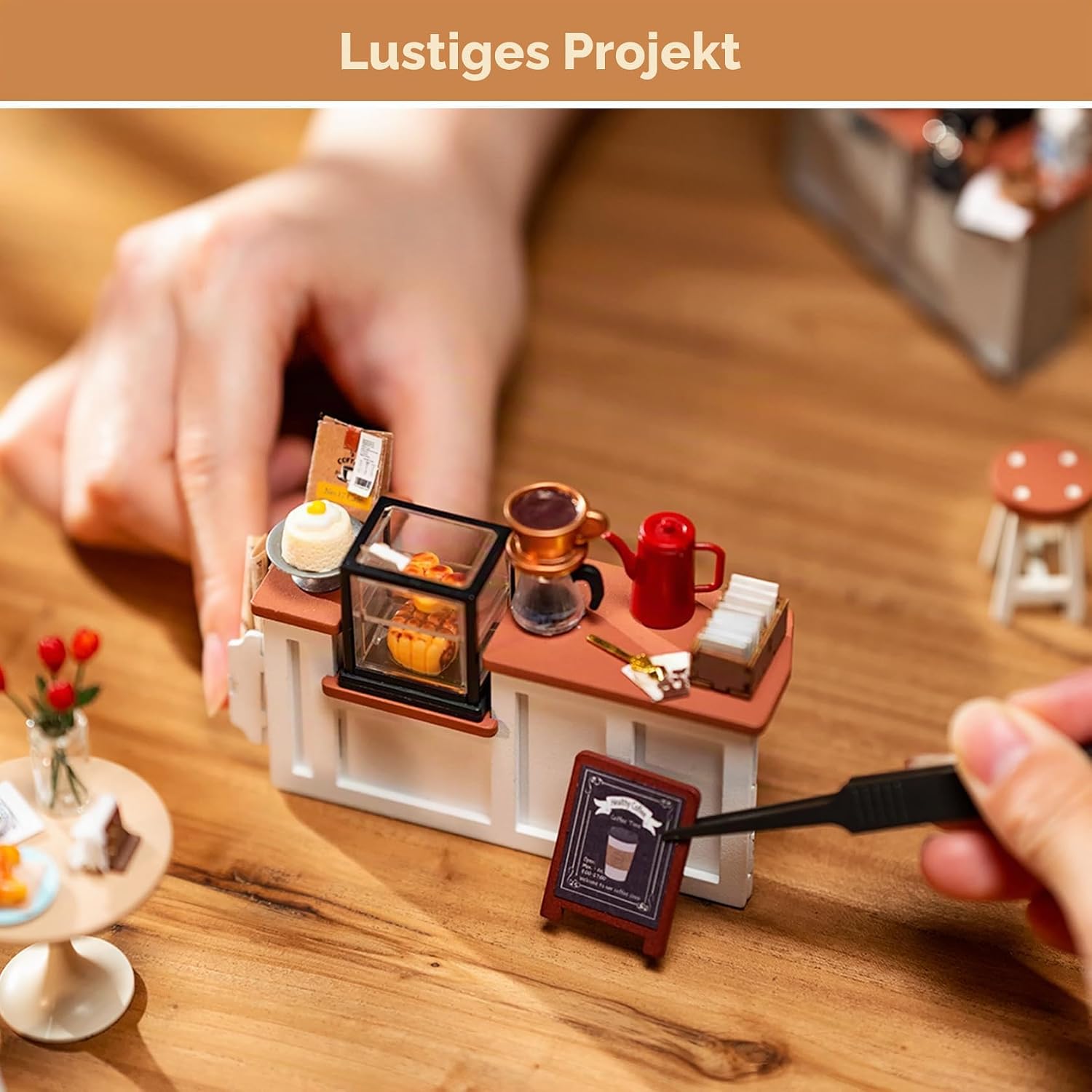 Thumbnail 2 de Rolife Café Shop Miniaturhaus Nr.17 – DIY Bausatz