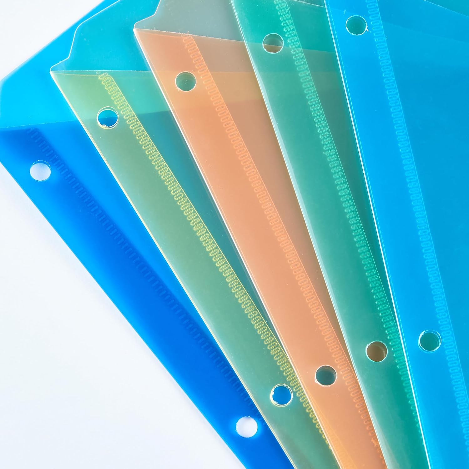 Detalle de Amazon Basics Binder Organizer: 25-Pack Plastic Document Folders with 3-Hole Punch