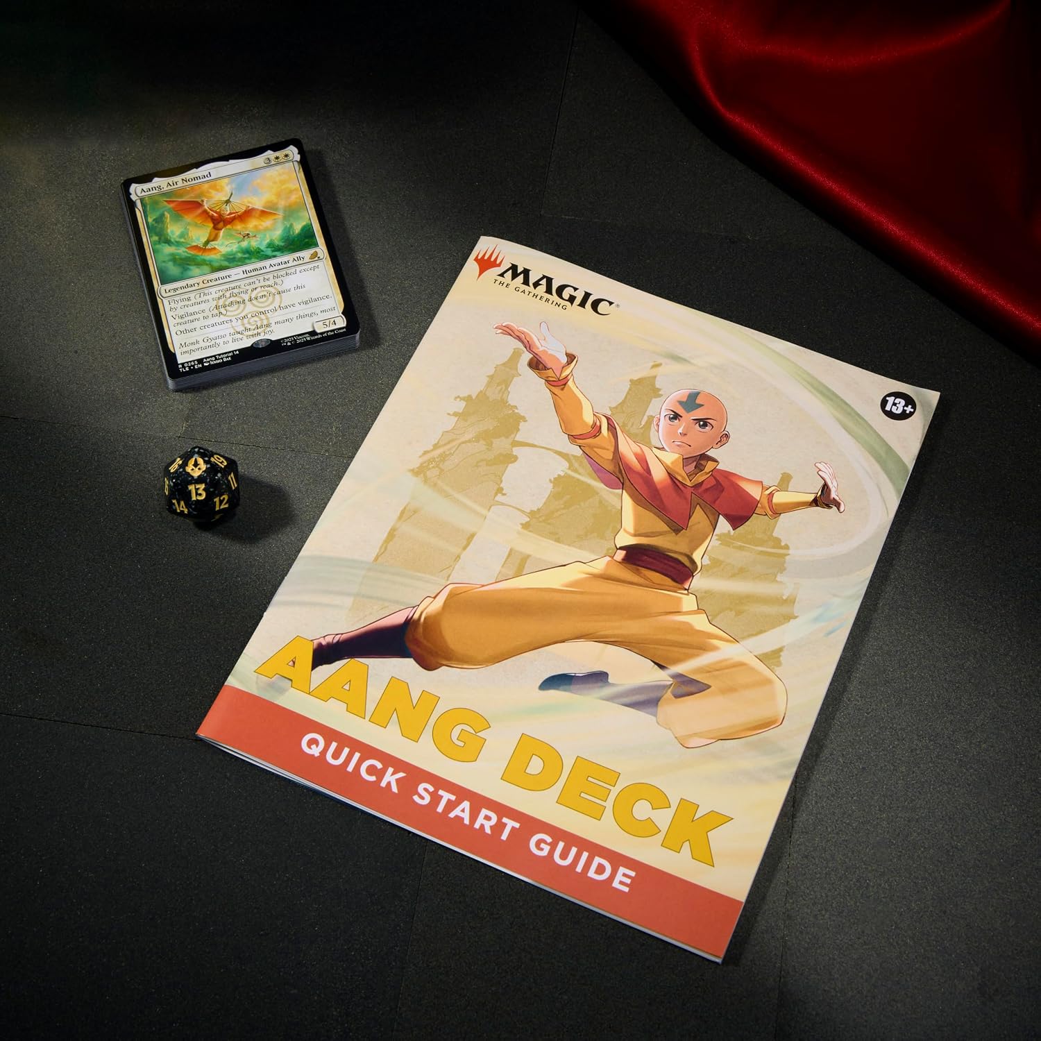 Detalle de Magic: The Gathering Avatar: The Last Airbender Beginner Box for 2 Players
