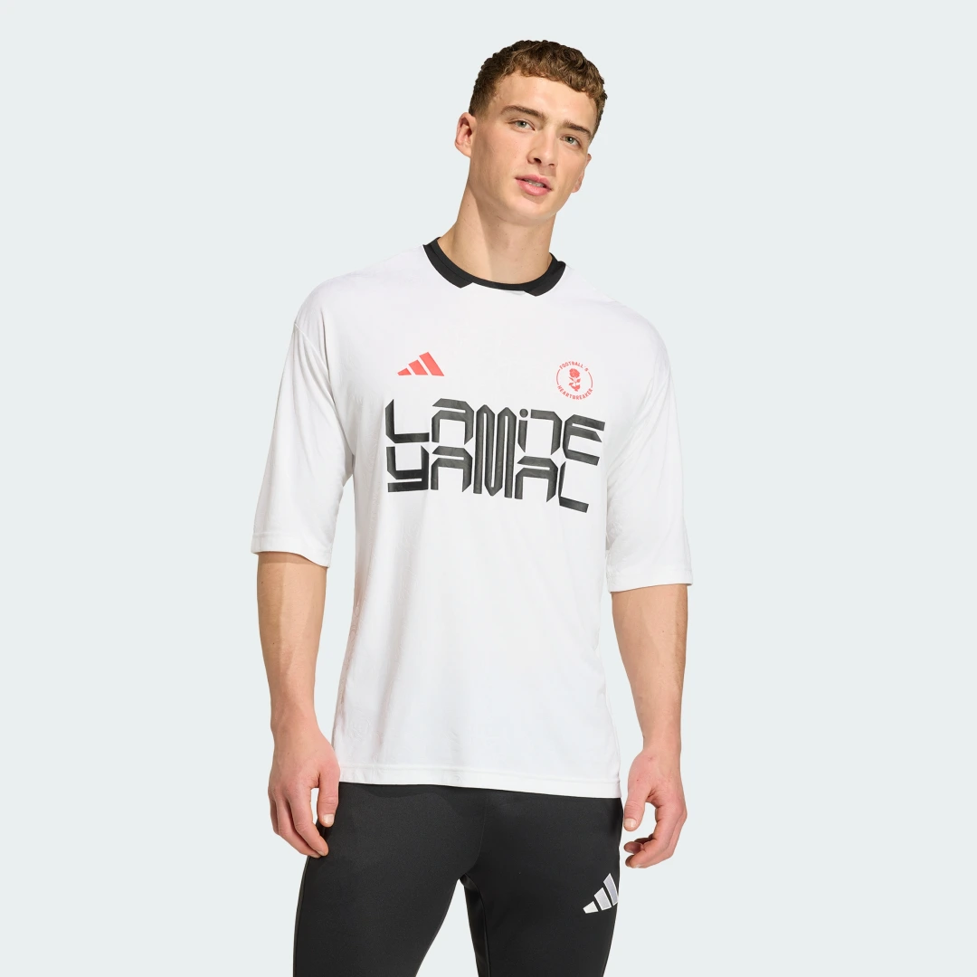 Imagen de Camiseta training Lamine Yamal de Adidas en OfertitasTOP