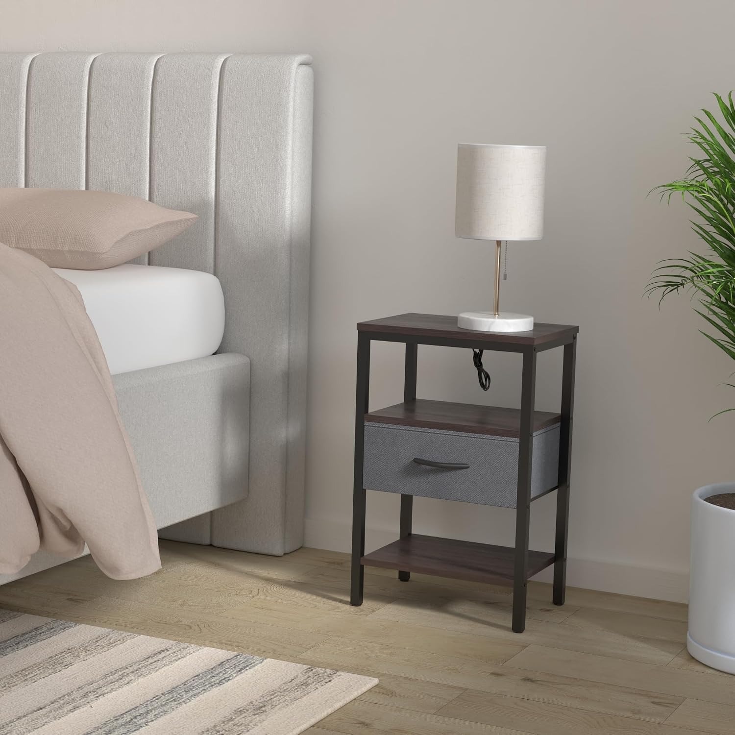 Thumbnail 1 de SUPERJARE Nightstand with Charging Station