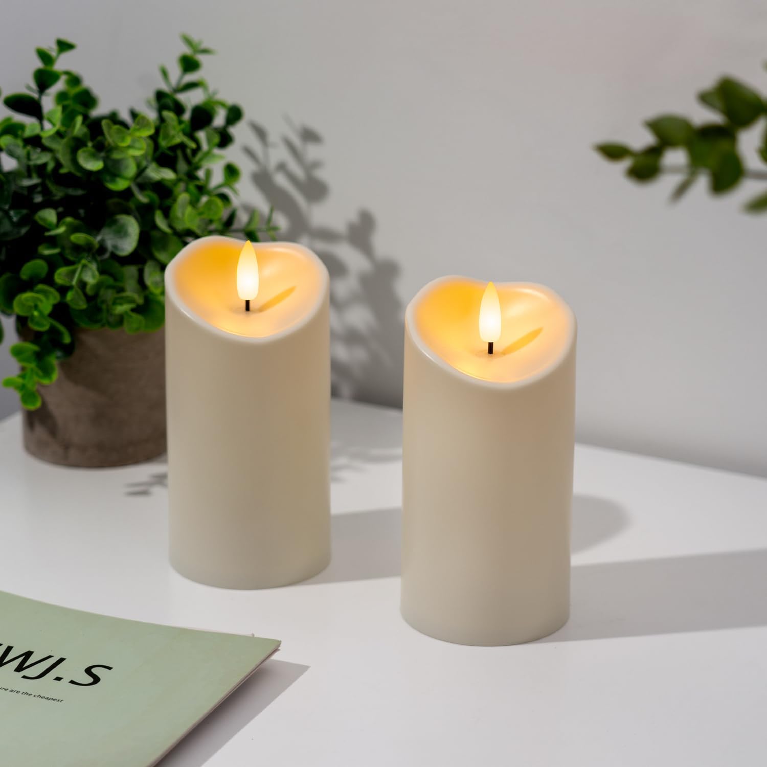 Detalle 2 de AMAGIC Ivory White LED Flameless Candles, 3" x 6", Waterproof, Remote Timer